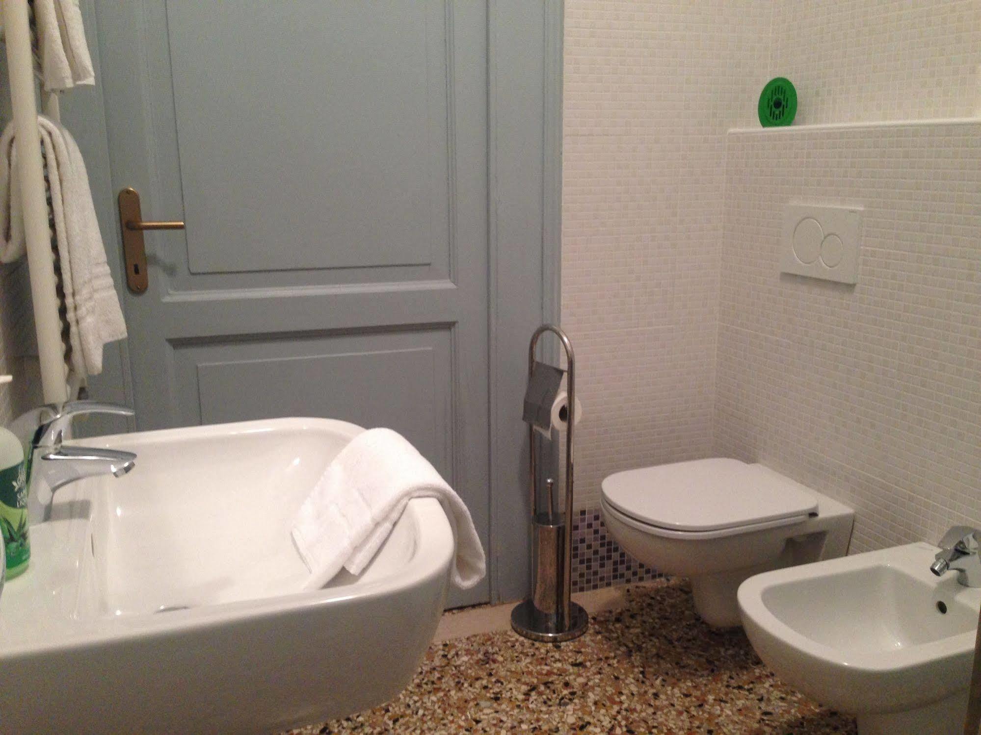 Guest House Loredana Venecia Exterior foto